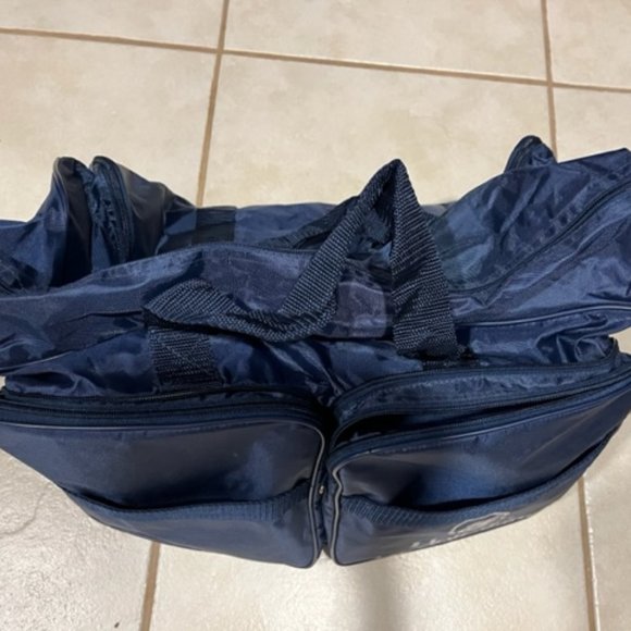 HOLLAND AMERICA LINE CRUISE Nylon Duffle Tote Travel Carry-On Expandable Bag - Picture 9 of 9